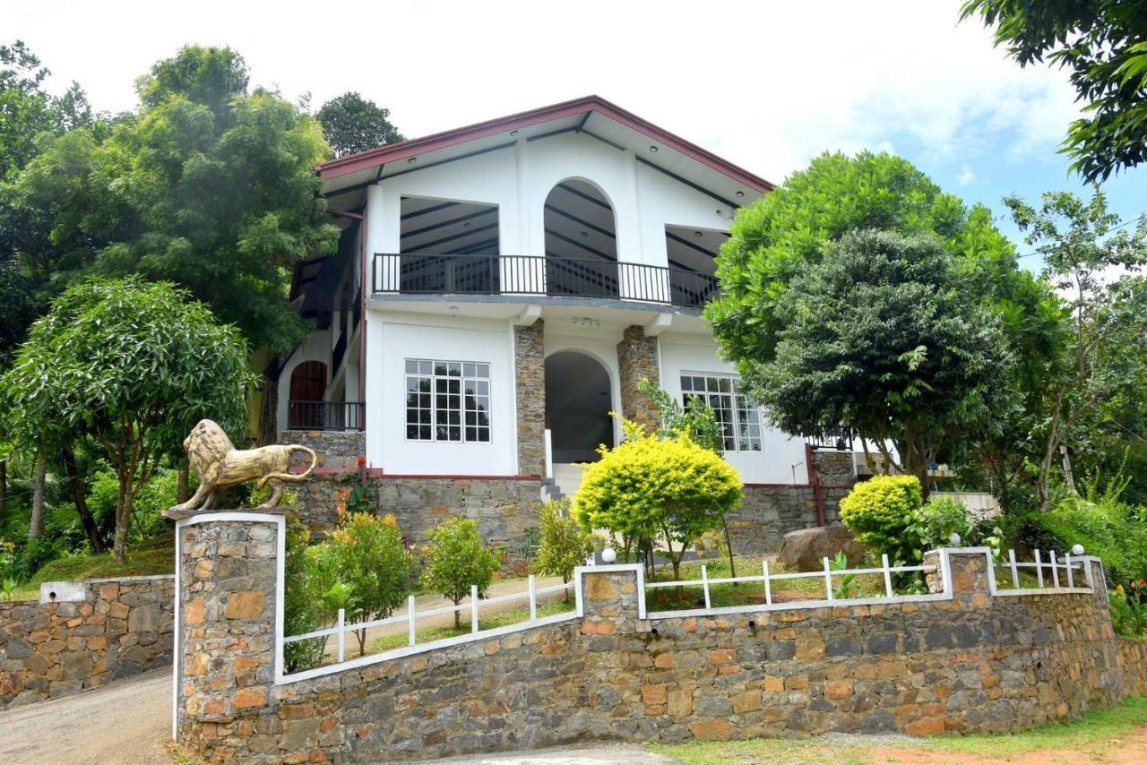 Hotel H2O Gampola Exterior photo