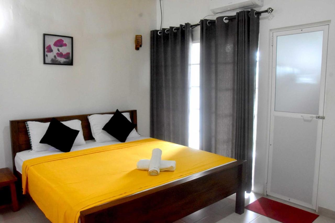 Hotel H2O Gampola Exterior photo