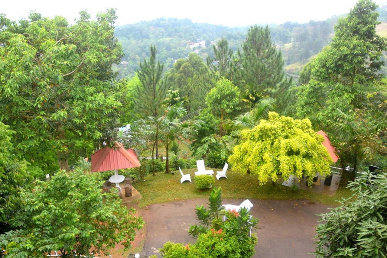 Hotel H2O Gampola Exterior photo